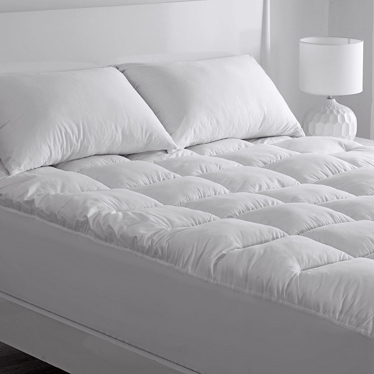 Lifestyle by Canadian Mattress Topper Lifestyle by Canadian