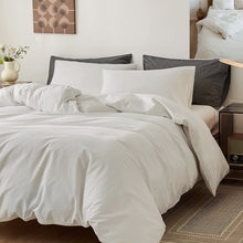 Load image into Gallery viewer, Lifestyle by Canadian T300-TENCEL Pair Pillowcase Punda
